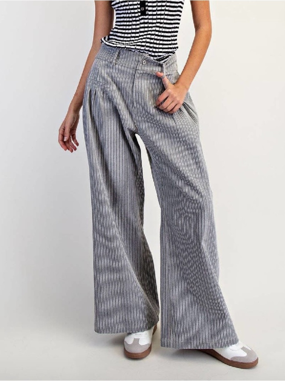 Wide Leg Pinstripe Pants - Gray